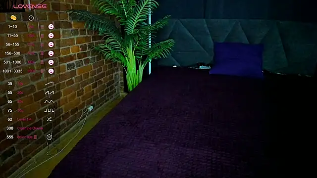 Snapshot of Cutiee_Alicee chatting on November 2025 08:53:02 PM Cutiee Alicee online show from November 2025 08:53:02 PM