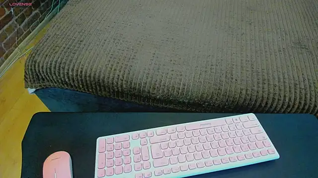 Cutiee Alicee online show from February 2026 07:57:02 PM