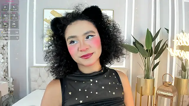 ellette   online show from November 2025 07:29:02 PM