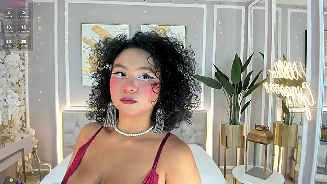 ellette   online show from November 2025 08:24:01 PM