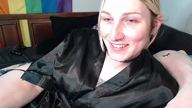 AthenaAphrodisia online show from April 2026 08:43:01 PM