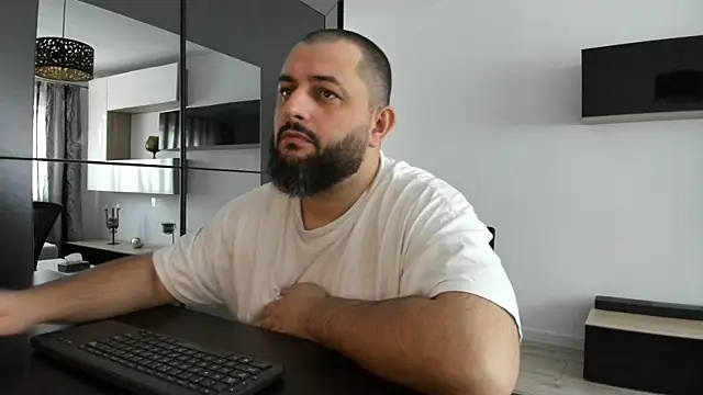 DravenPeak online show from September 2025 07:02:02 AM