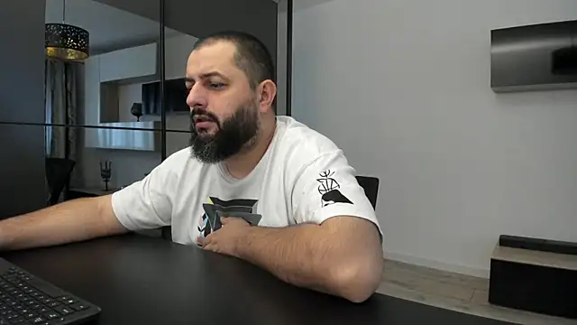 DravenPeak online show from September 2025 05:58:02 AM