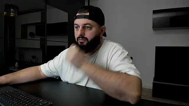 DravenPeak online show from February 2026 07:03:01 PM