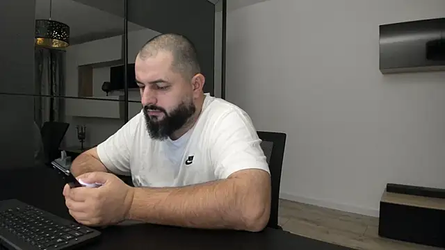 DravenPeak online show from October 2025 08:42:01 PM