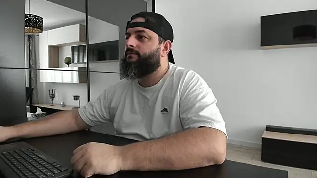 DravenPeak online show from December 2025 12:41:01 PM