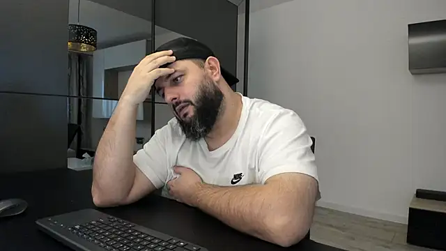 DravenPeak online show from November 2025 05:23:01 AM