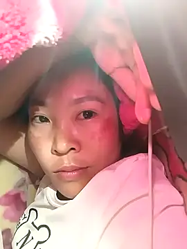 Snapshot of vivi_cute chatting on September 2025 10:39:01 PM vivi cute online show from September 2025 10:39:01 PM