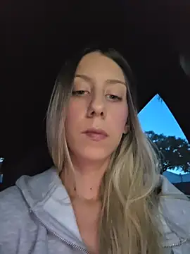 PetiteSecrets online show from November 2025 05:05:01 PM