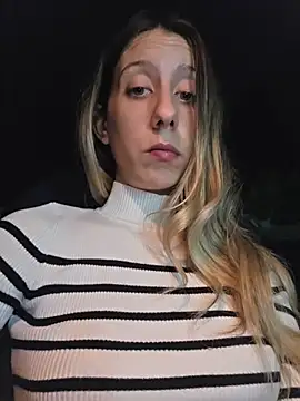 PetiteSecrets online show from December 2025 08:47:01 PM