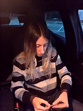 PetiteSecrets online show from December 2025 04:53:01 PM