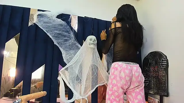 Snapshot of Aisha_hotts777 chatting on October 2025 03:16:01 AM Aisha hotts777 online show from October 2025 03:16:01 AM