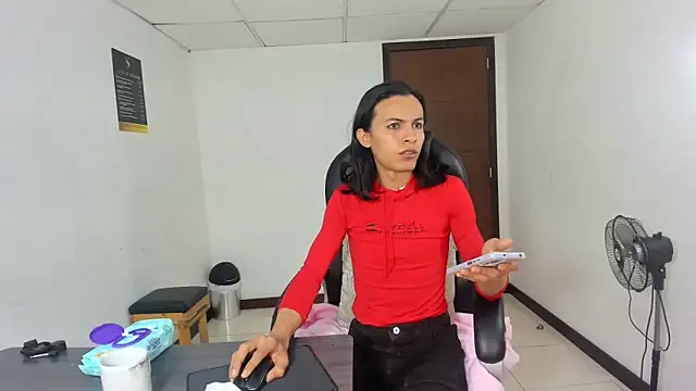 Aisha hotts777 online show from February 2026 03:39:01 AM