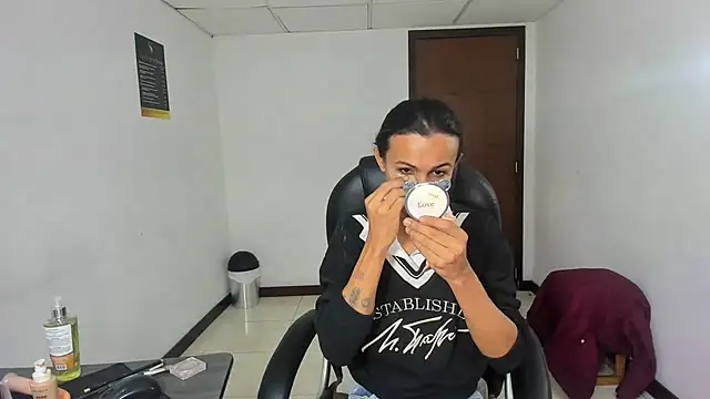 Aisha hotts777 online show from February 2026 03:27:02 AM