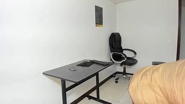 Aisha hotts777 online show from February 2026 03:41:01 AM