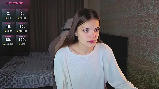 Snapshot of magic_shy_ chatting on November 2025 01:43:02 AM magic shy online show from November 2025 01:43:02 AM