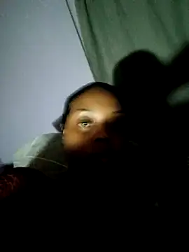 Snapshot of Liaprettygirl chatting on October 2025 04:14:02 AM Liaprettygirl online show from October 2025 04:14:02 AM