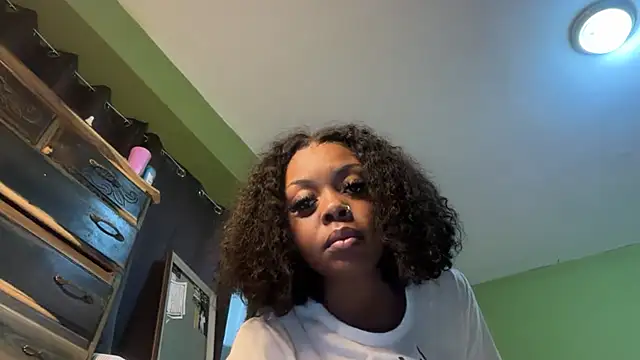 Liaprettygirl online show from April 2026 03:13:02 AM