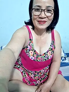   Mihmih   online show from December 2025 03:06:01 PM