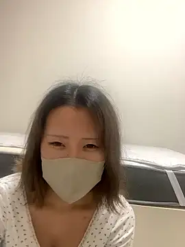 Snapshot of reon_reonreon chatting on November 2025 06:17:02 AM reon reonreon online show from November 2025 06:17:02 AM