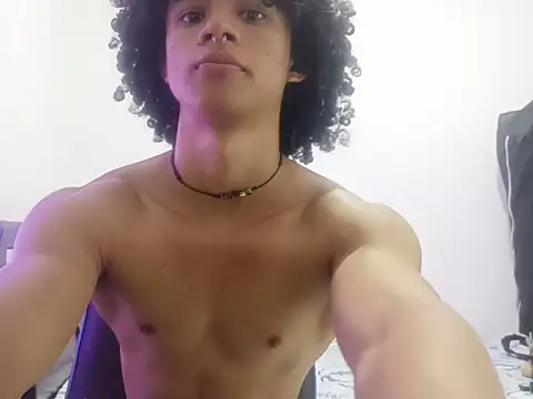 SoloRizo online show from September 2025 08:19:01 PM