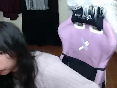 ScarlettShirahoshi online show from November 2025 06:45:01 PM