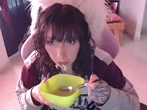 ScarlettShirahoshi online show from April 2026 05:31:01 PM