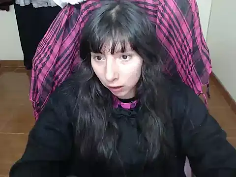 ScarlettShirahoshi online show from December 2025 01:00:01 AM