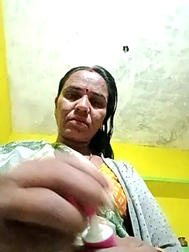 Pinky12A online show from November 2025 11:08:02 PM