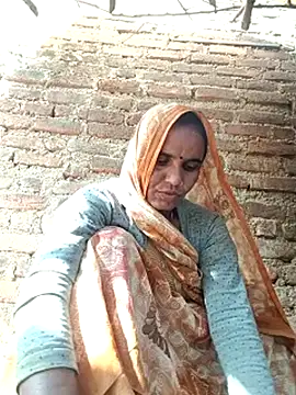 Pinky12A online show from December 2025 04:11:02 AM