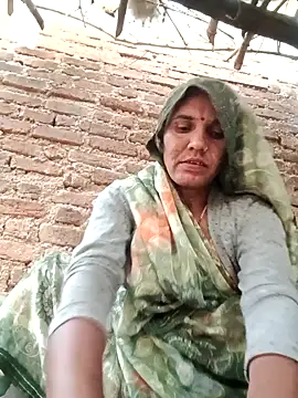 Pinky12A online show from November 2025 01:53:02 AM