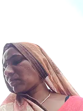 Pinky12A online show from November 2025 10:25:02 AM