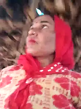 Pinky12A online show from November 2025 01:31:02 AM