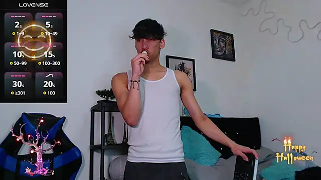 Snapshot of Gael_Jones chatting on October 2025 05:41:01 AM Gael Jones online show from October 2025 05:41:01 AM