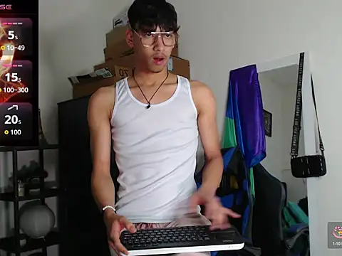 Gael Jones online show from September 2025 05:11:01 AM