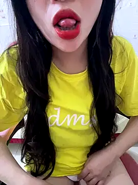 Lissa xinh09 online show from November 2025 03:59:02 PM