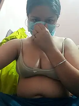 Snapshot of cute_riya098 chatting on November 2025 06:39:01 AM cute riya098 online show from November 2025 06:39:01 AM