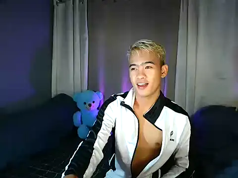 Snapshot of xx_topless chatting on November 2025 07:40:02 PM xx topless online show from November 2025 07:40:02 PM