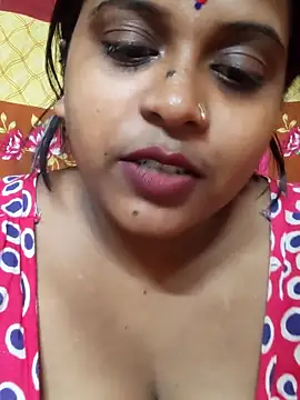 Hot-Show2 online show from October 2025 09:54:01 AM