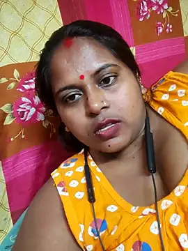 Hot-Show2 online show from February 2026 09:22:02 AM