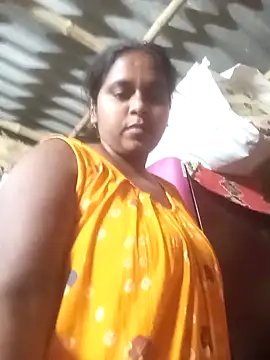 Hot-Show2 online show from April 2026 04:34:02 PM