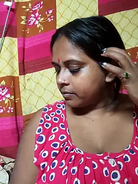 Hot-Show2 online show from October 2025 04:10:02 PM