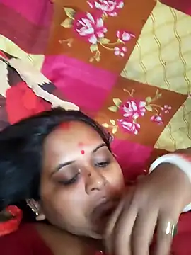 Hot-Show2 online show from October 2025 10:45:02 AM