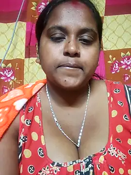 Hot-Show2 online show from February 2026 04:05:01 PM