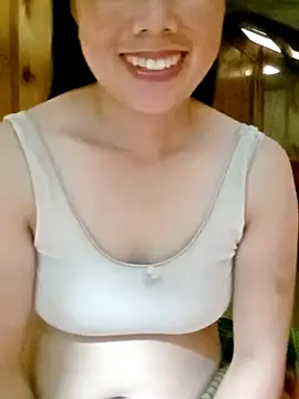 LyyChac online show from September 2025 01:49:01 AM