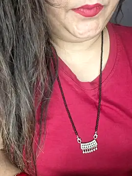 indian-hotmilfs online show from February 2026 02:17:02 PM