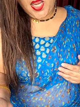 indian-hotmilfs online show from November 2025 01:53:01 AM