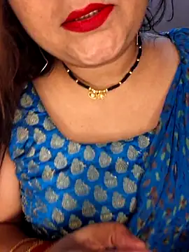 Snapshot of indian-hotmilfs chatting on October 2025 06:21:01 PM indian-hotmilfs online show from October 2025 06:21:01 PM