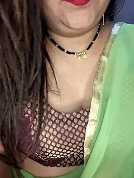 Snapshot of indian-hotmilfs chatting on October 2025 11:13:01 PM indian-hotmilfs online show from October 2025 11:13:01 PM