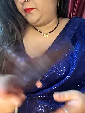 Snapshot of indian-hotmilfs chatting on October 2025 11:18:02 PM indian-hotmilfs online show from October 2025 11:18:02 PM